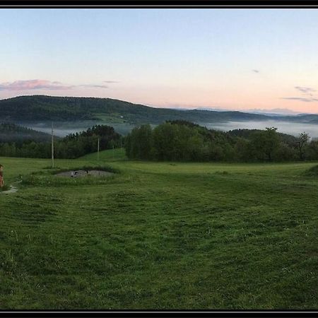 Swiety Spokoj Palesnica Экстерьер фото