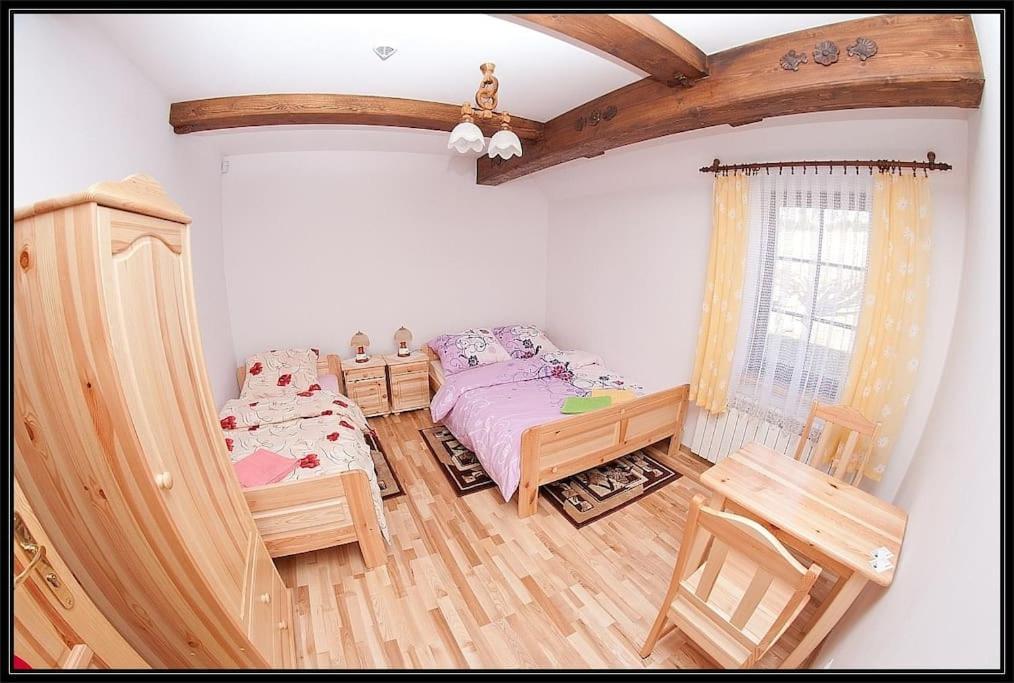 Swiety Spokoj Palesnica Экстерьер фото